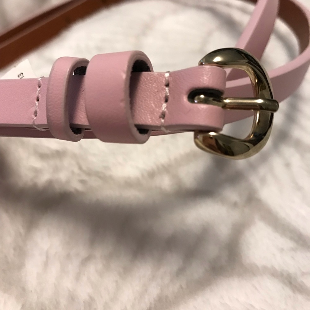 Old navy belt